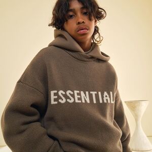 美國時尚精品購物網站 SSENSE